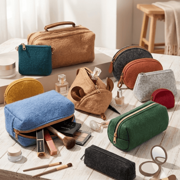 felt_makeup_pouch