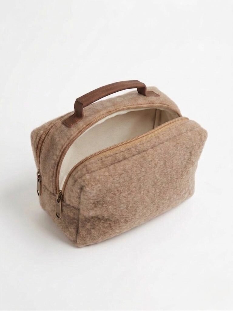 felt_makeup_pouch