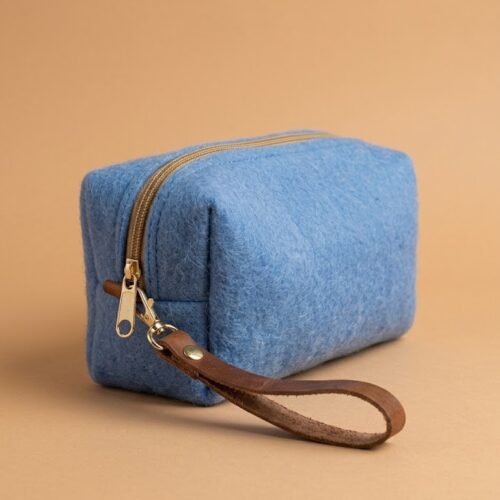 makeup_pouch